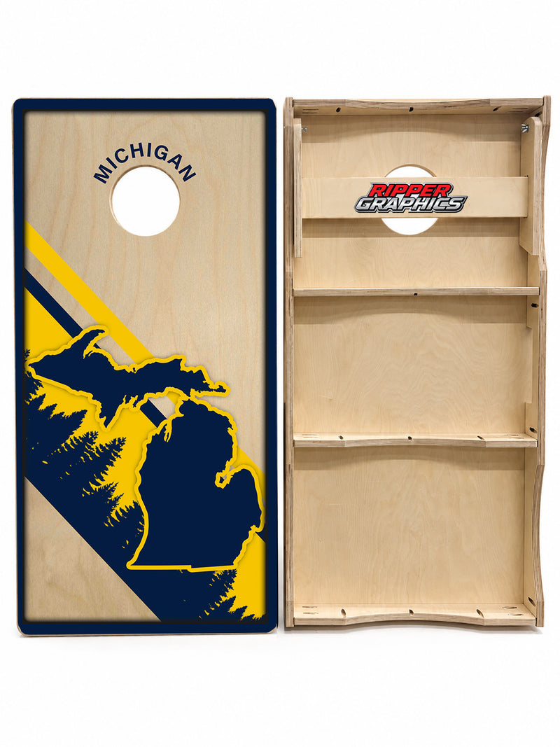 Michigan Wolverines Cornhole Design
